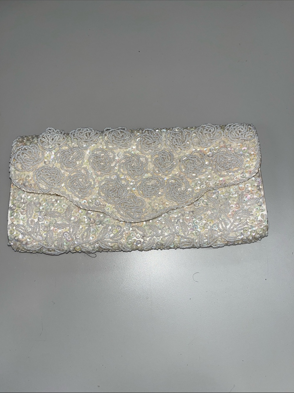 Source Unknown Ivory Sequin & Beaded Floral Clutch Made in Hong Kong